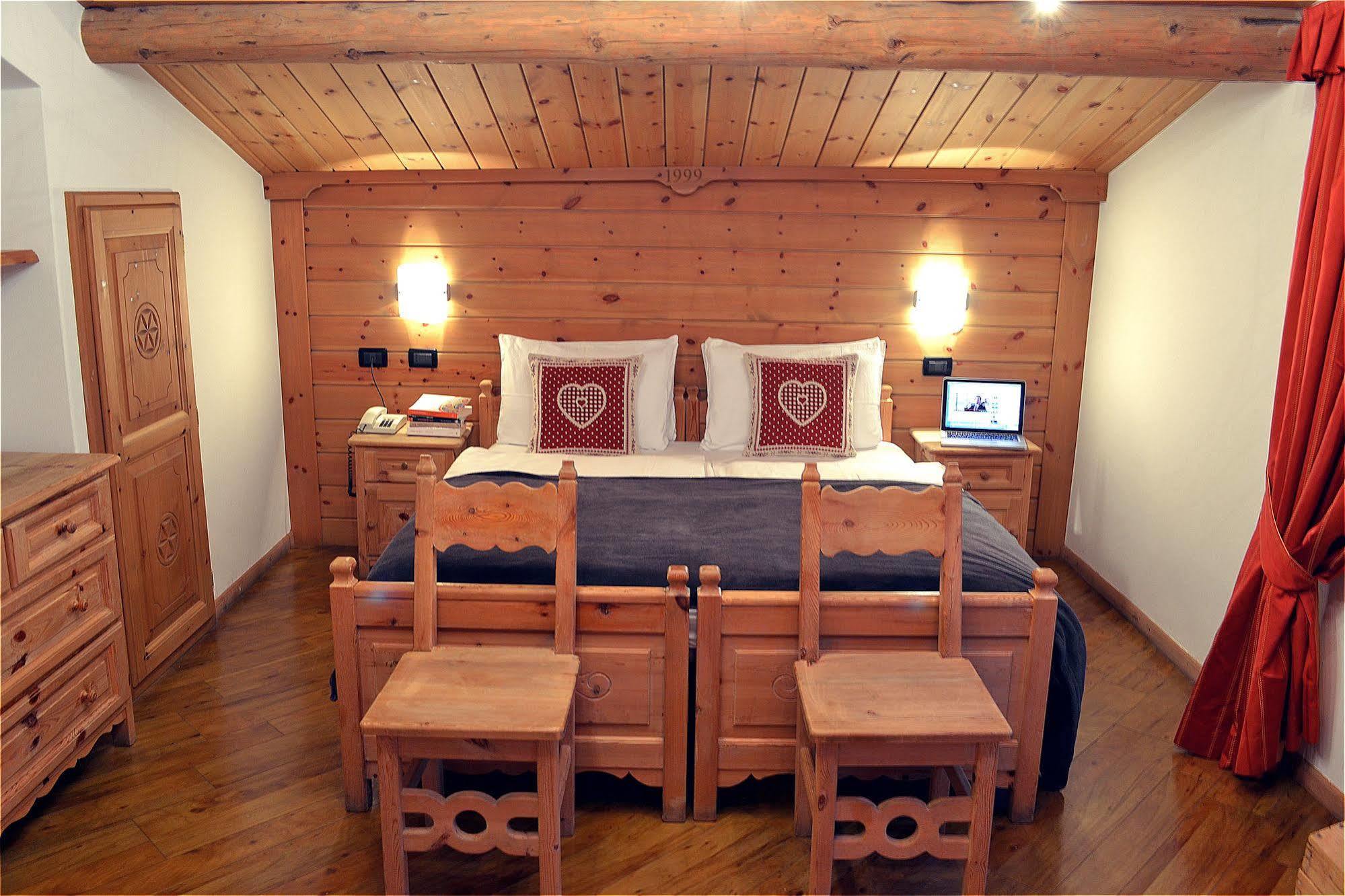 Hotel Piccolo Tibet Livigno Ngoại thất bức ảnh
